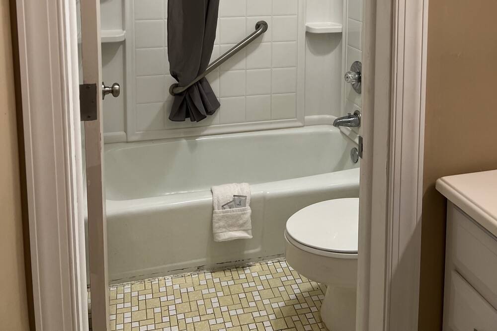 Photo of Bathroom in Lexington
