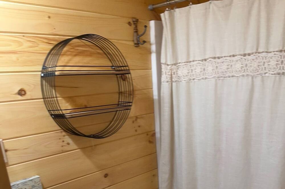 Photo of Bathroom in Dunlap