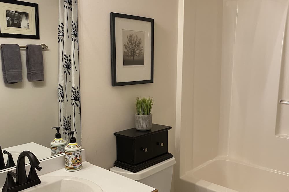 Photo of Bathroom in Ball Ground