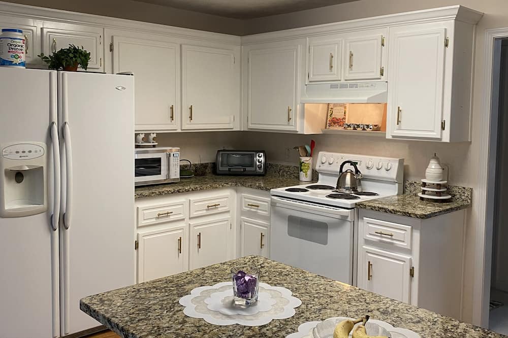Photo of Kitchen in Ball Ground
