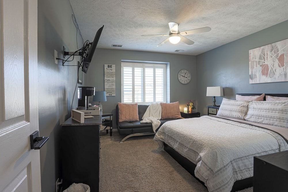Photo of Bedroom in Omaha