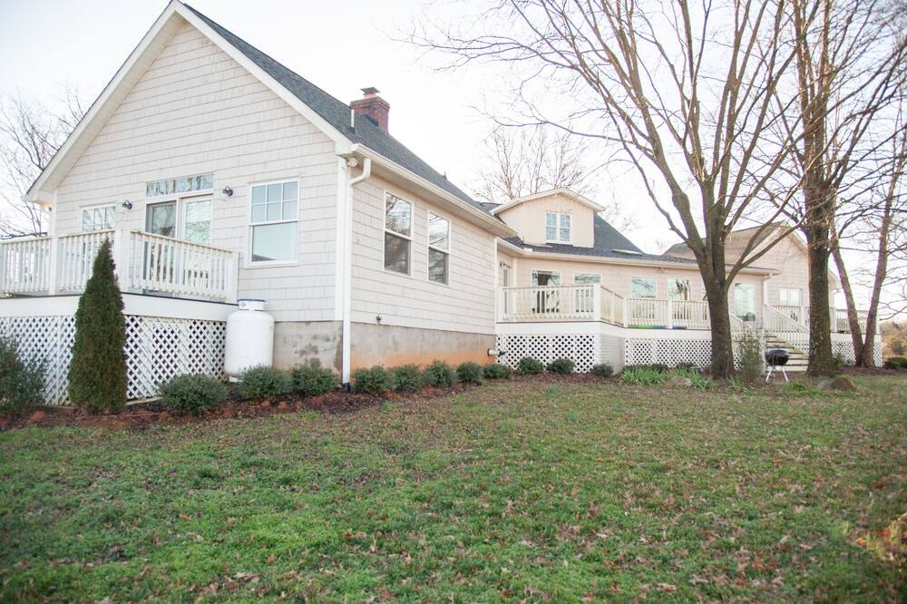 Photo of Outdoor in Burnsville