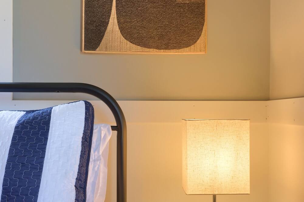 Photo of Bedroom in Delta