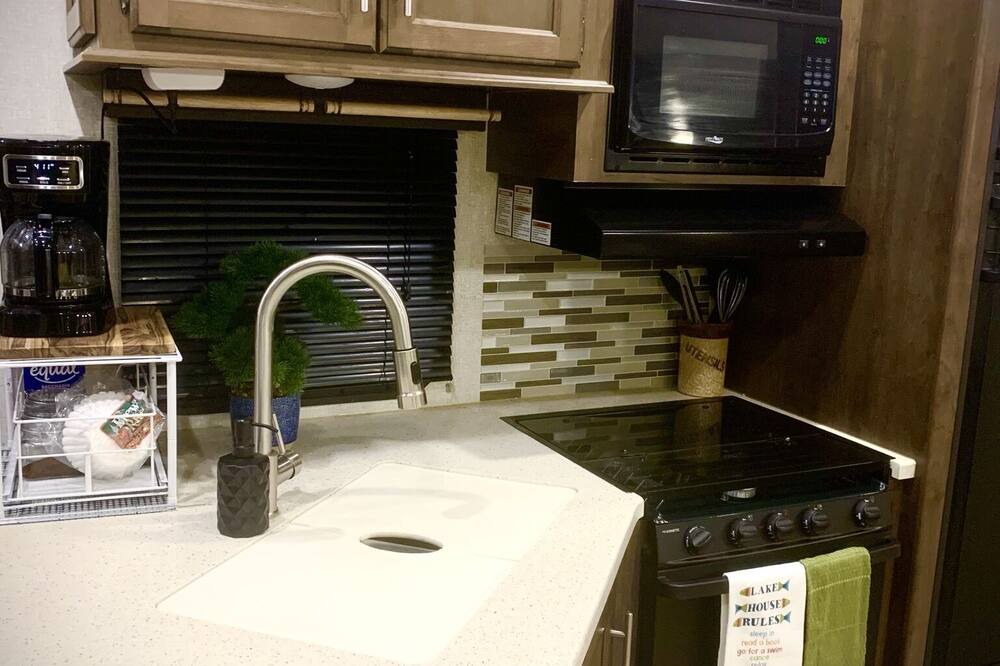 Photo of Kitchen in Centre
