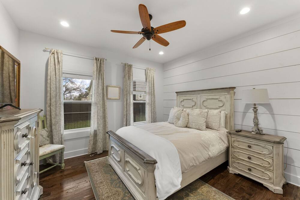 Photo of Bedroom in Nelson