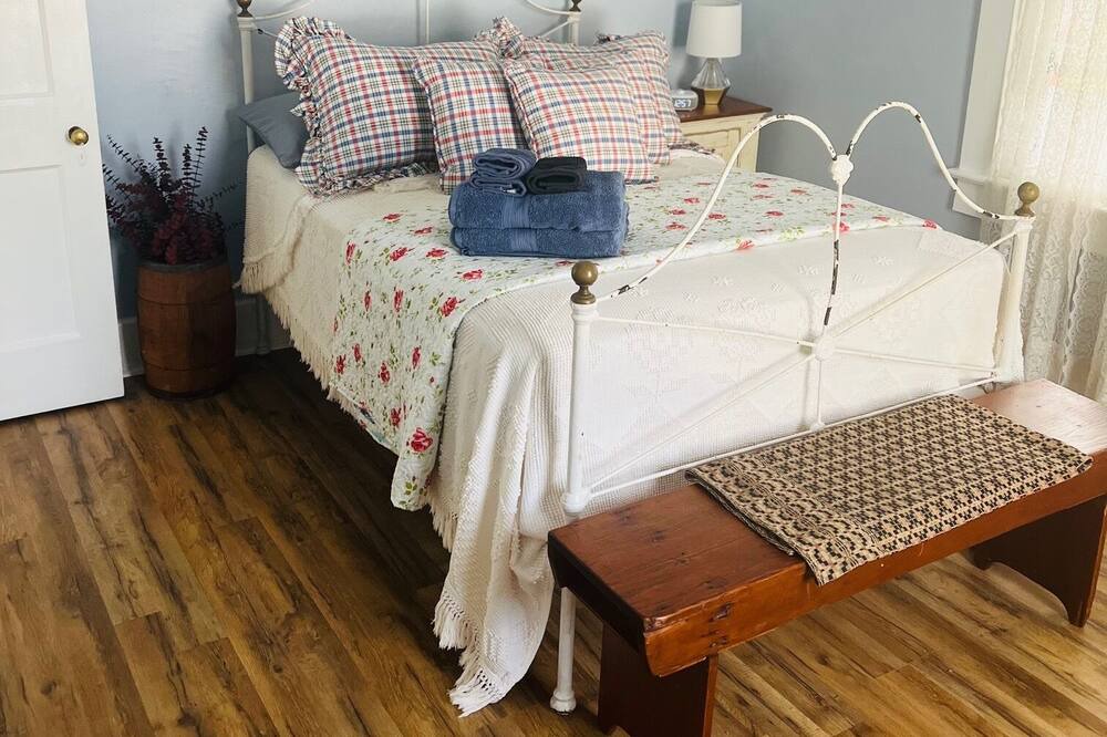 Photo of Bedroom in Onancock