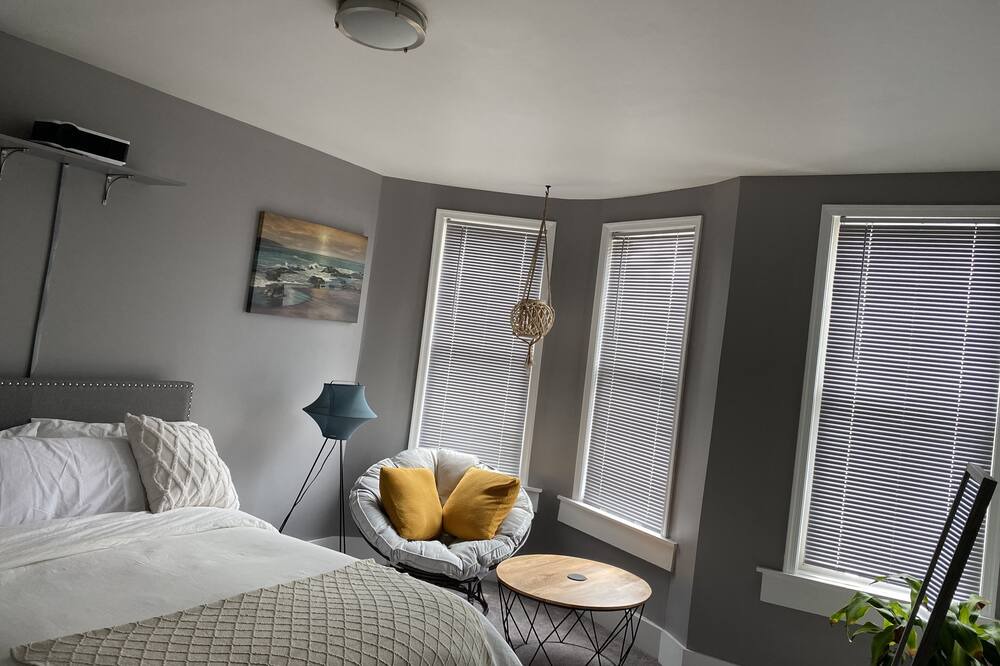 Photo of Bedroom in Parkview/Woodbrook