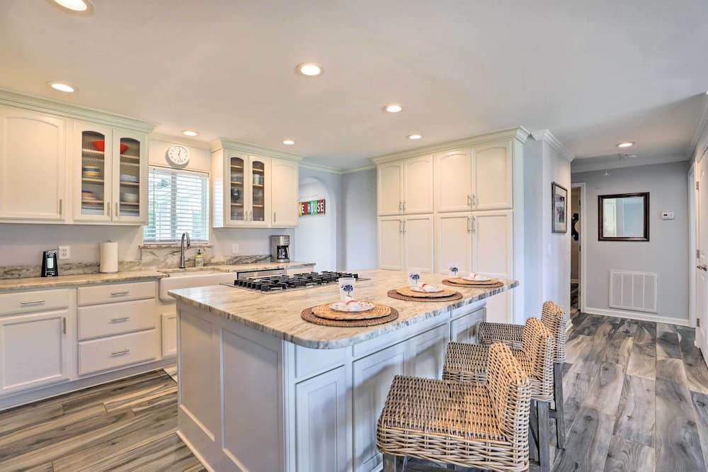 Photo of Kitchen in Russellville