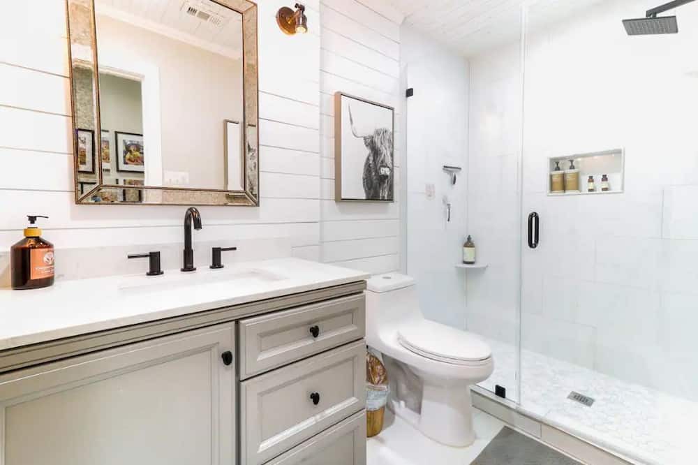 Photo of Bathroom in Round Rock