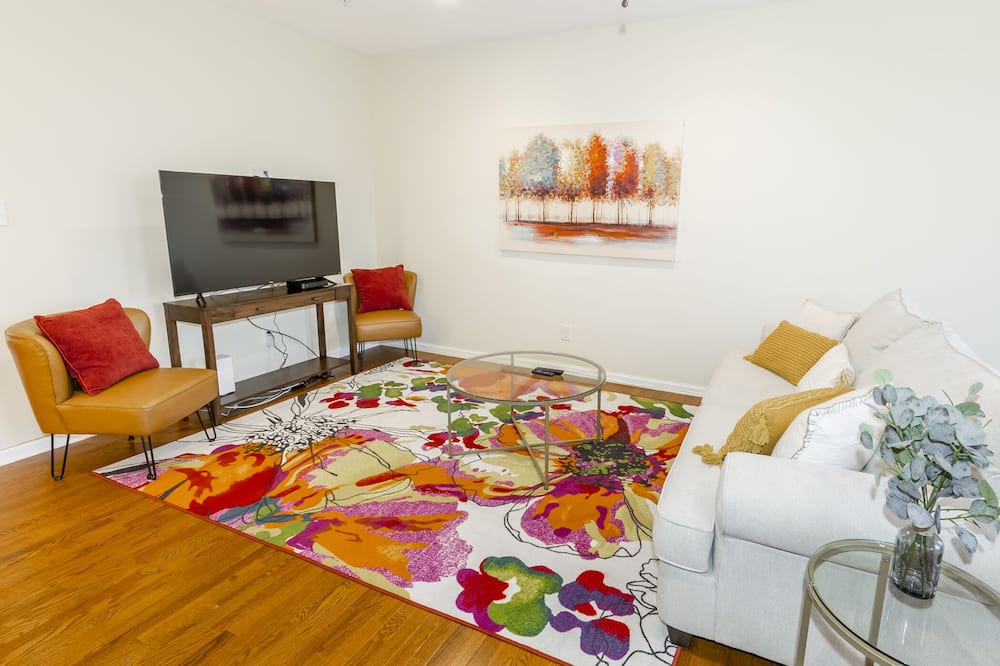 Photo of Bedroom in Glen Allen