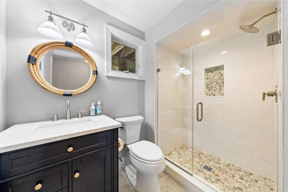 Photo of Bathroom in South Beach Haven