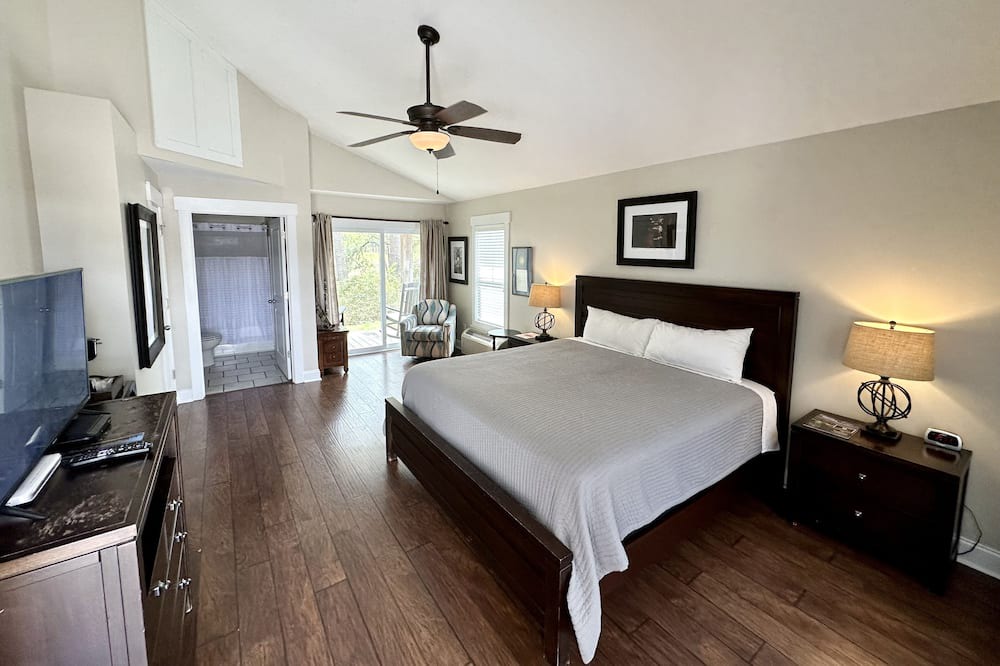 Photo of Bedroom in Elizabethtown