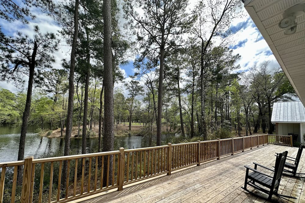 Photo of Patio Balcony in Elizabethtown