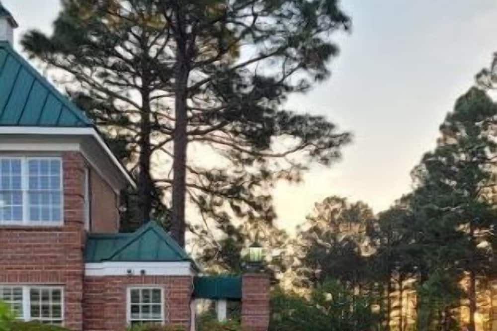 Photo of Outdoor in Spring Lake