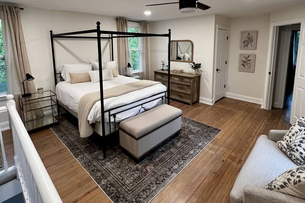 Photo of Bedroom in Chestertown