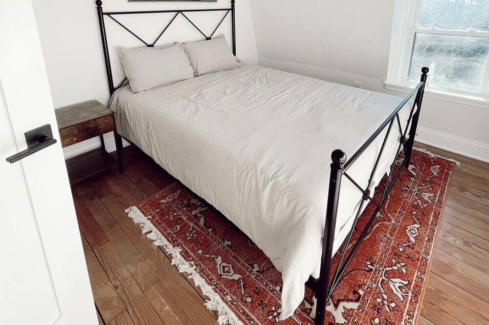Photo of Bedroom in Chestertown
