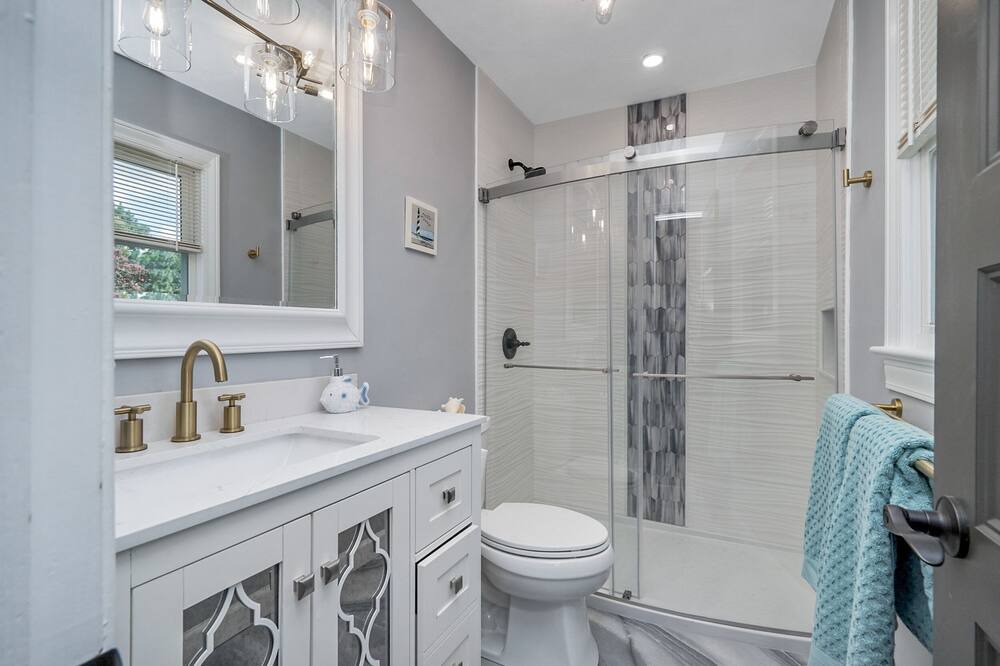 Photo of Bathroom in Elizabeth City