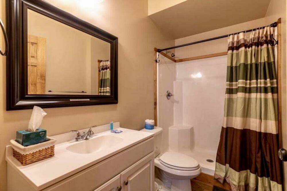 Photo of Bathroom in Frank