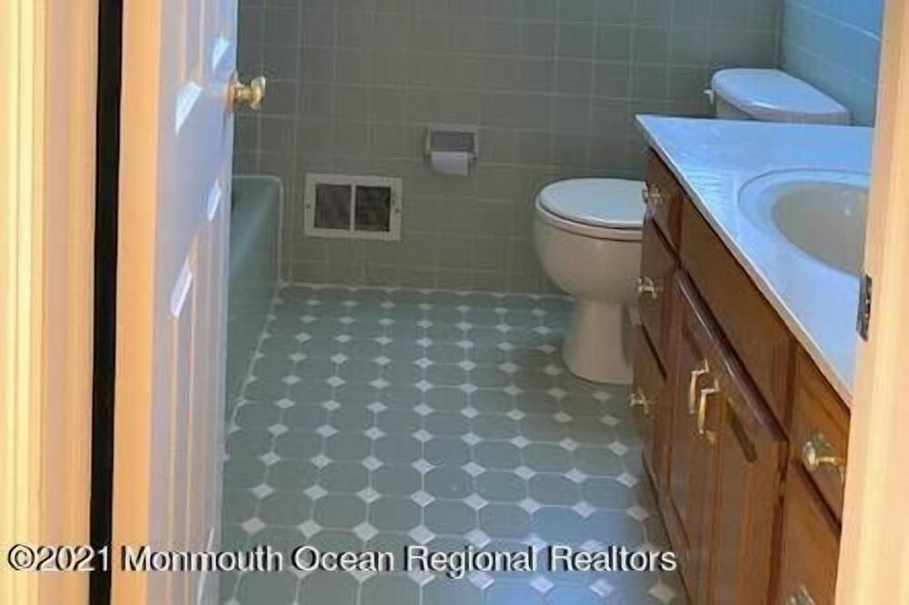Photo of Others in West Long Branch