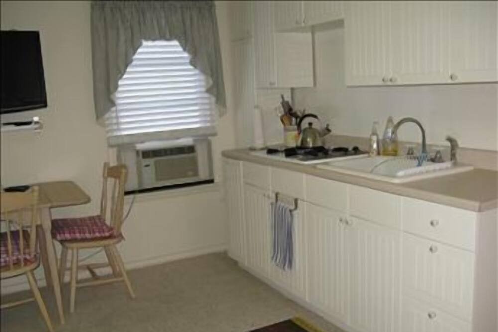 Photo of Kitchen in Surf City
