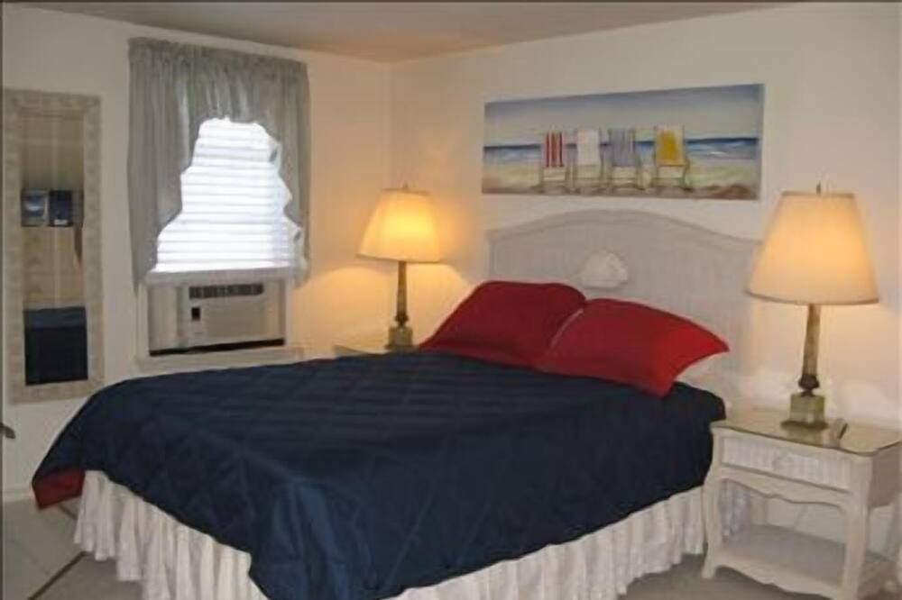 Photo of Bedroom in Surf City