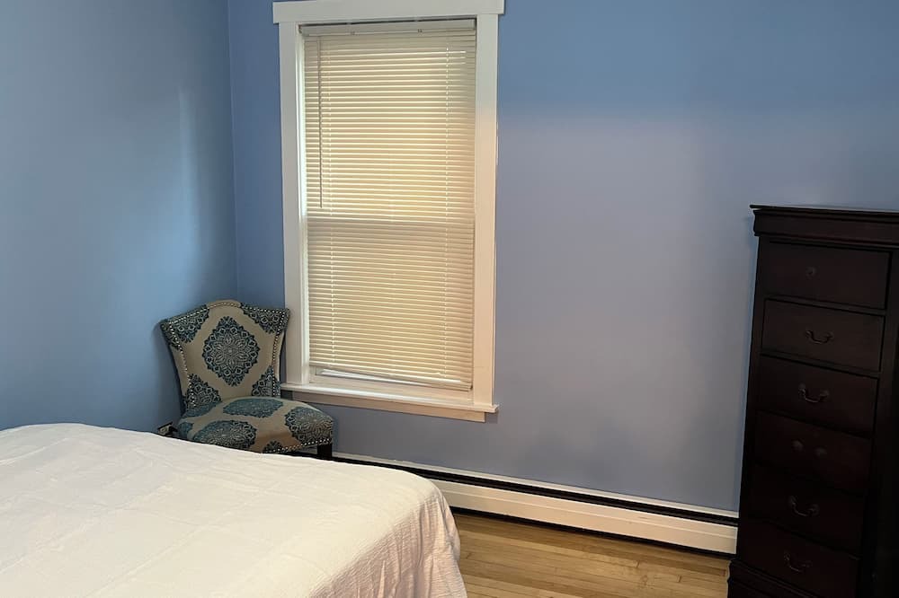 Photo of Bedroom in Galewood