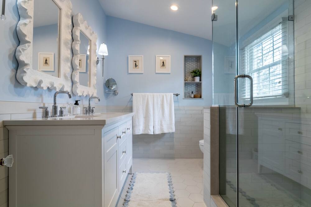 Photo of Bathroom in Village Green