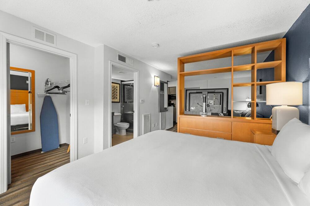 Photo of Bedroom in Gateway