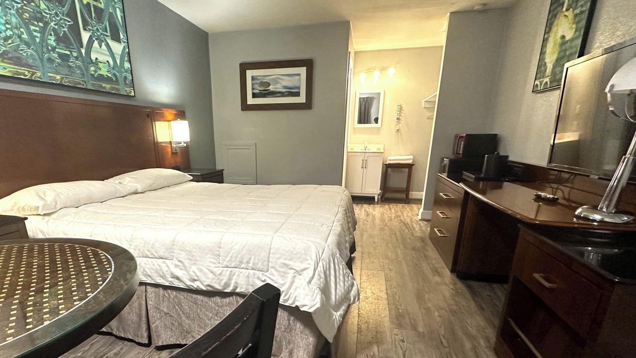 Photo of Bedroom in Courtland