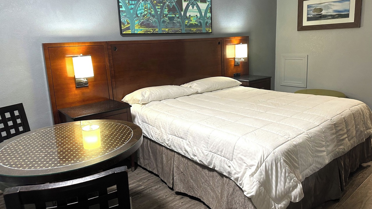 Photo of Bedroom in Courtland