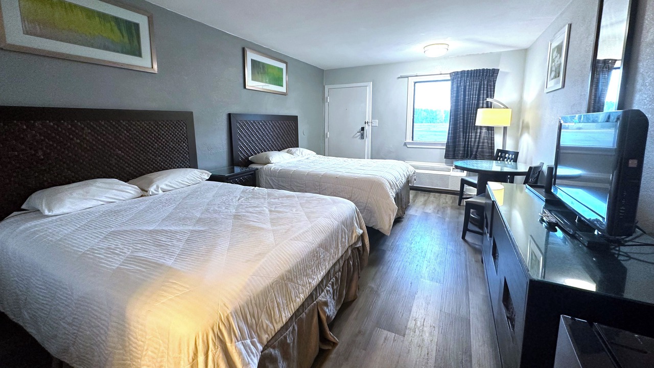 Photo of Bedroom in Courtland