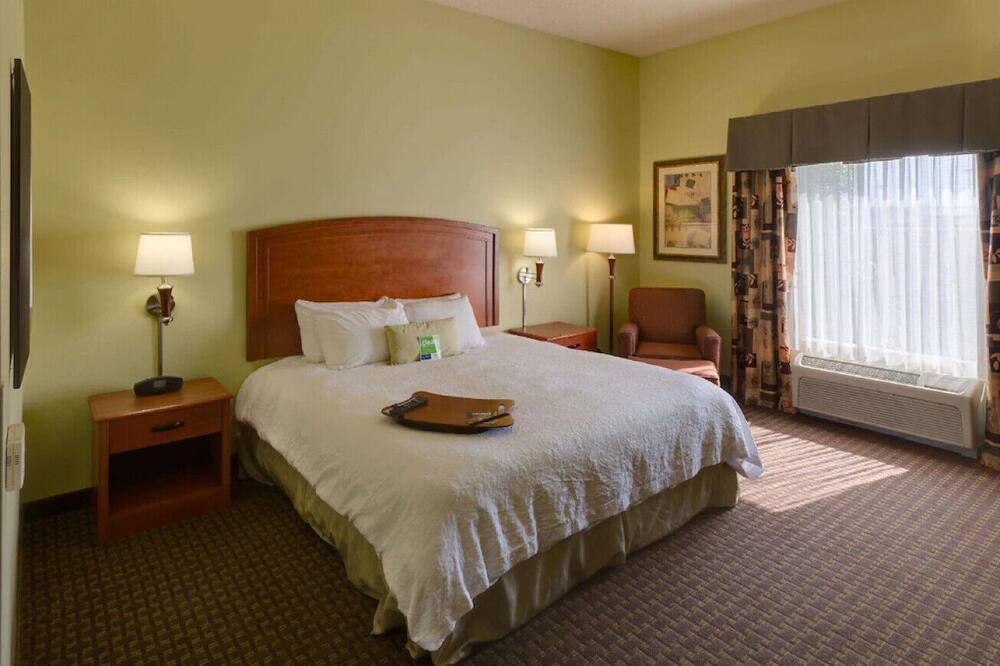 Photo of Bedroom in Moline