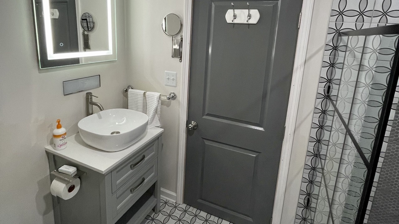 Photo of Bathroom in Roswell