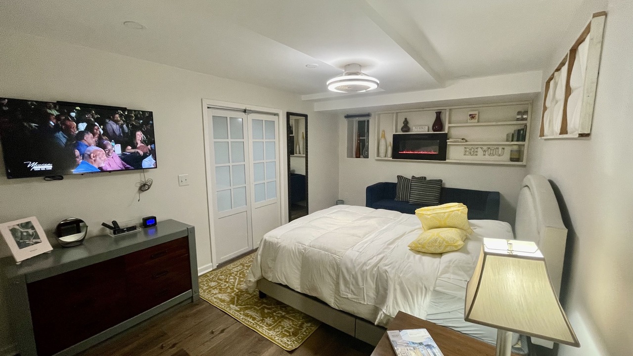 Photo of Bedroom in Roswell