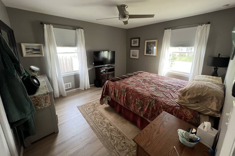 Photo of Bedroom in Bay Head