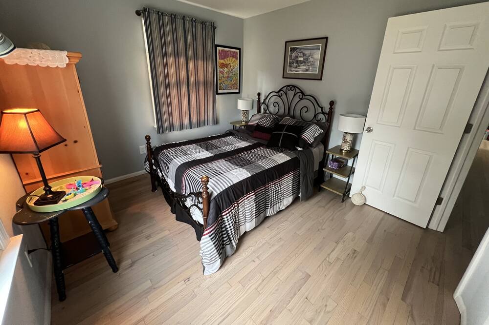Photo of Bedroom in Bay Head