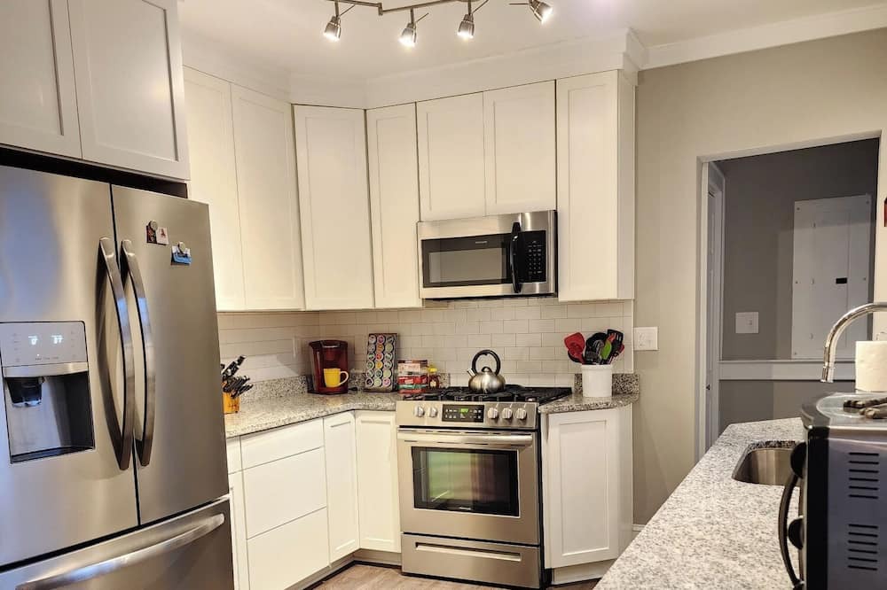 Photo of Kitchen in Elizabeth City