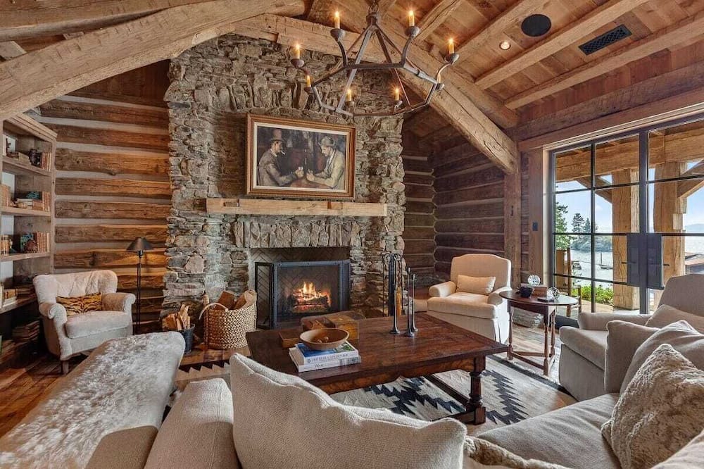 Photo of Livingroom in Fox Valley