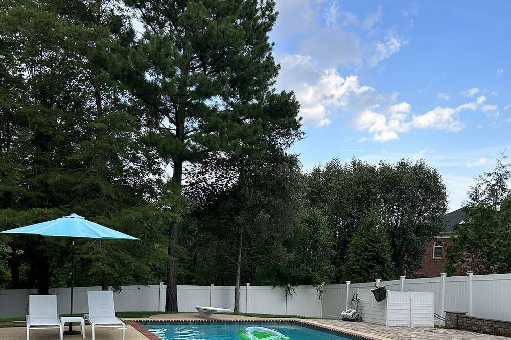 Photo of Outdoor in Potomac