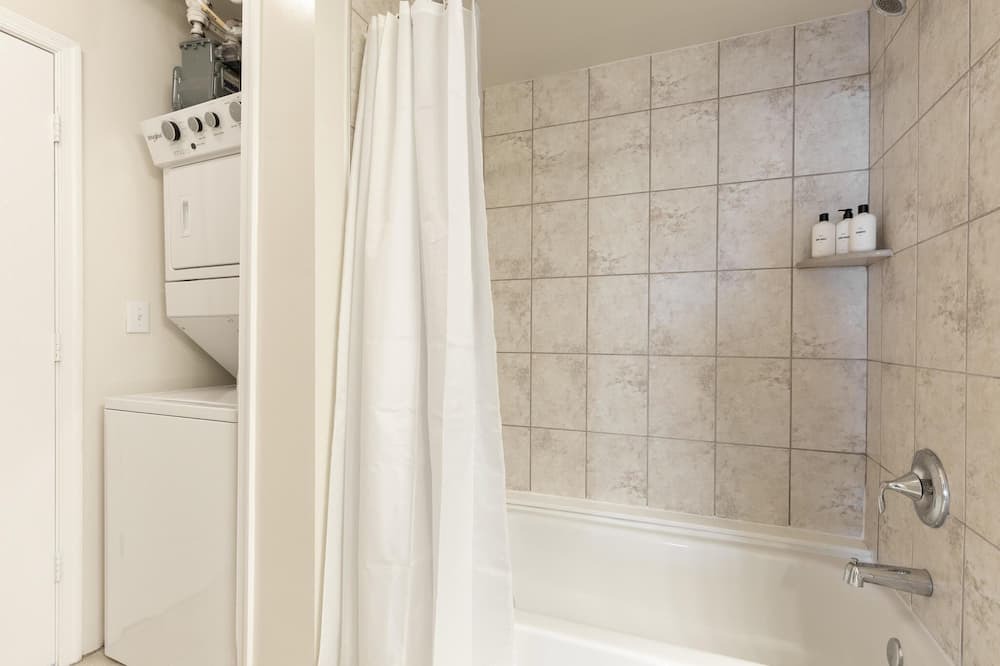 Photo of Bathroom in North Bethesda
