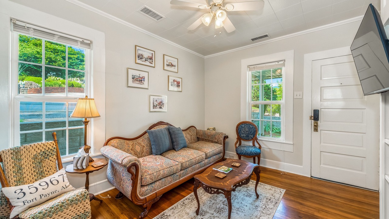 Photo of Livingroom in Fort Payne