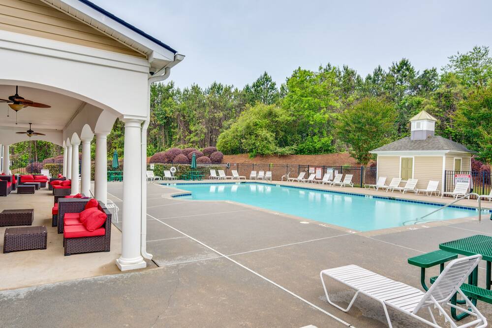Photo of Outdoor in Hiram