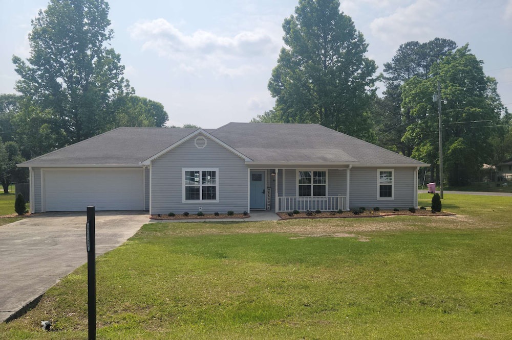 Photo of Outdoor in Albertville
