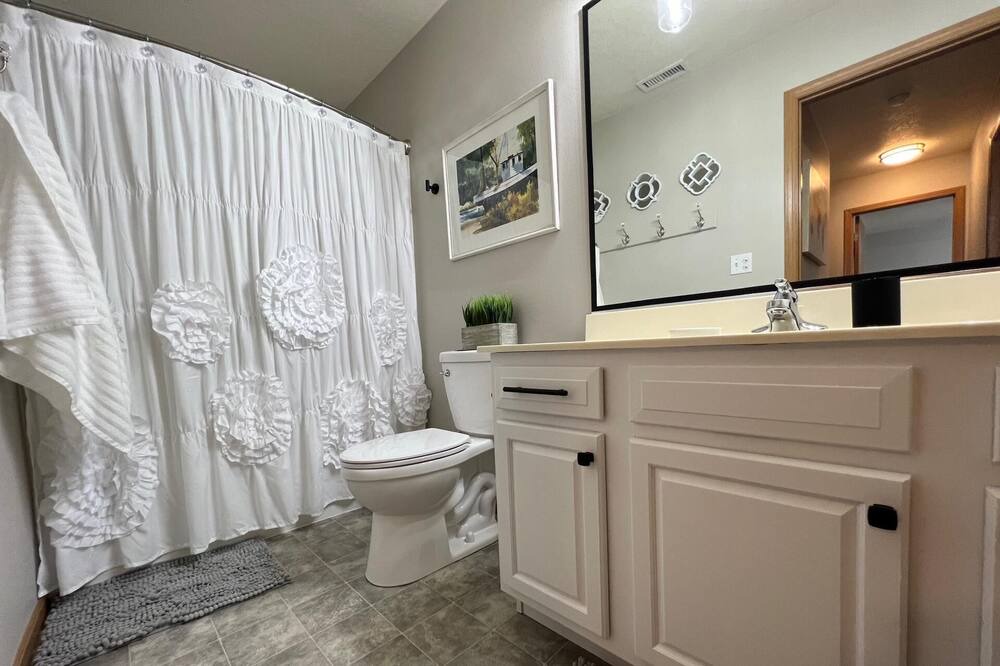 Photo of Bathroom in Okoboji