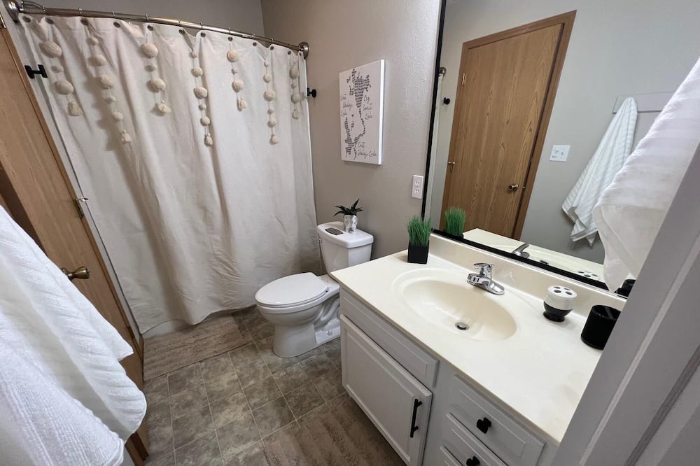 Photo of Bathroom in Okoboji