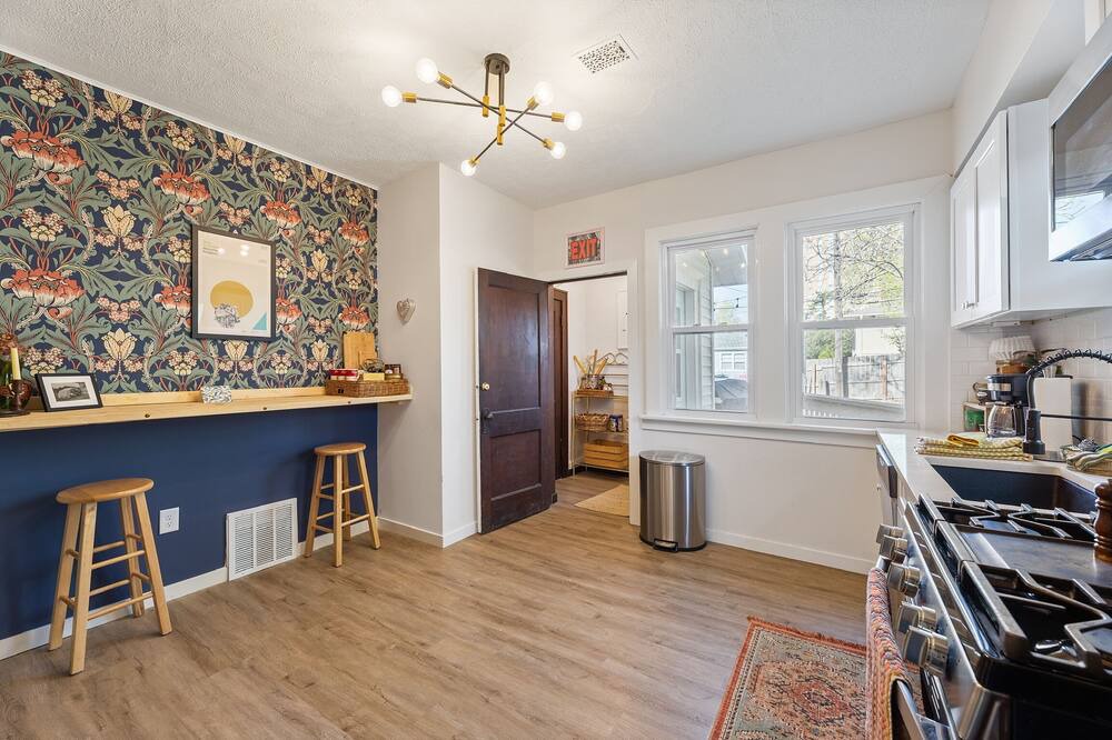 Photo of Kitchen in Aksarben - Elmwood Park