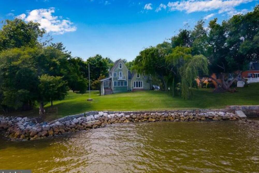 Photo of Outdoor in Tracys Landing