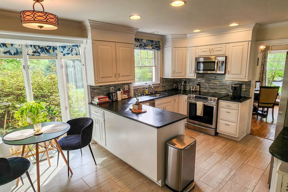 Photo of Kitchen in Carrolltowne