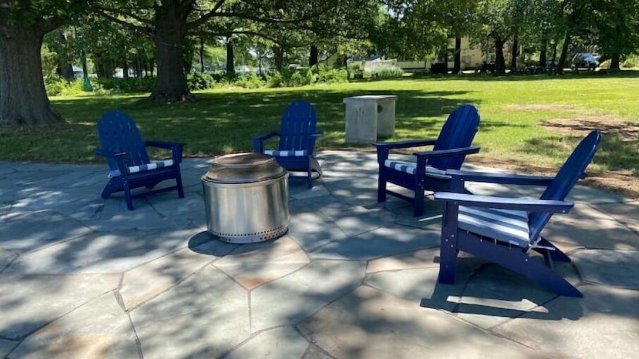Photo of Outdoor in Shady Side