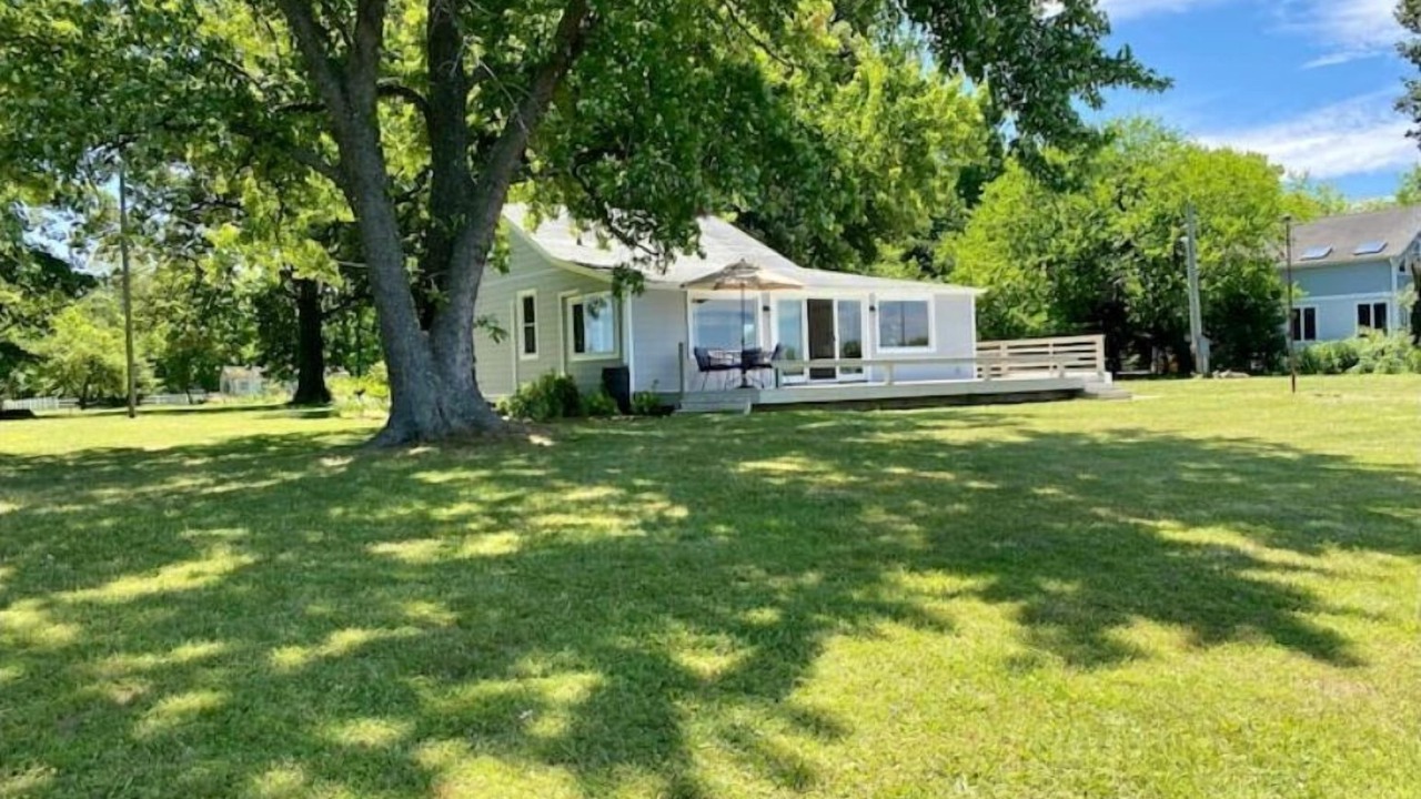 Photo of Outdoor in Shady Side